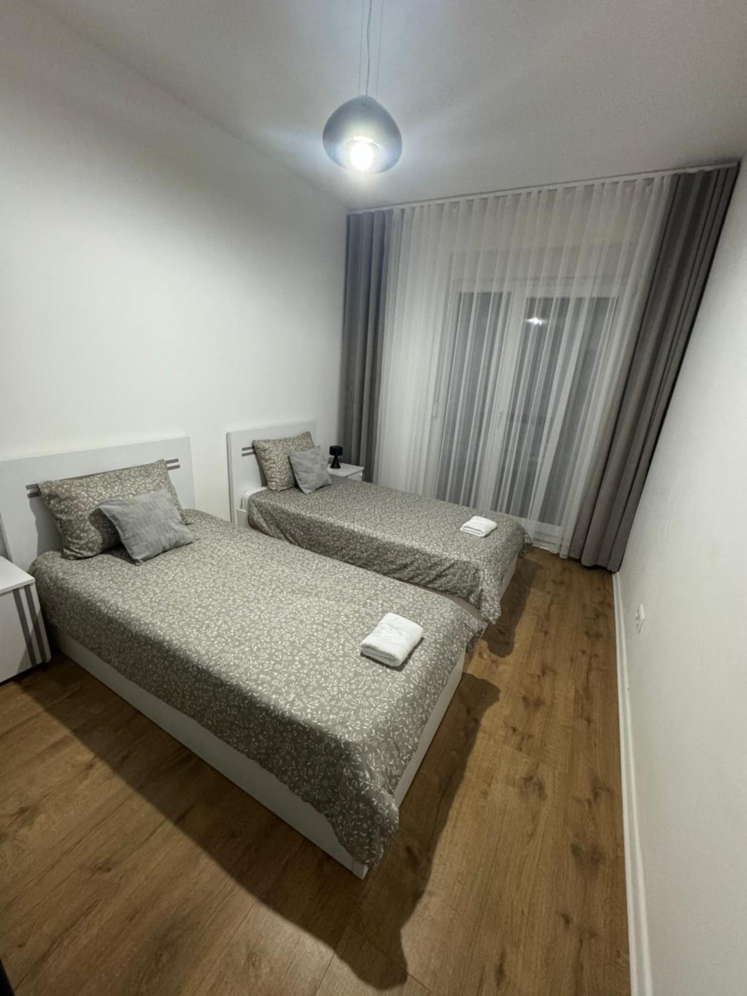 Priam Apartment Pristina Eksteriør bilde